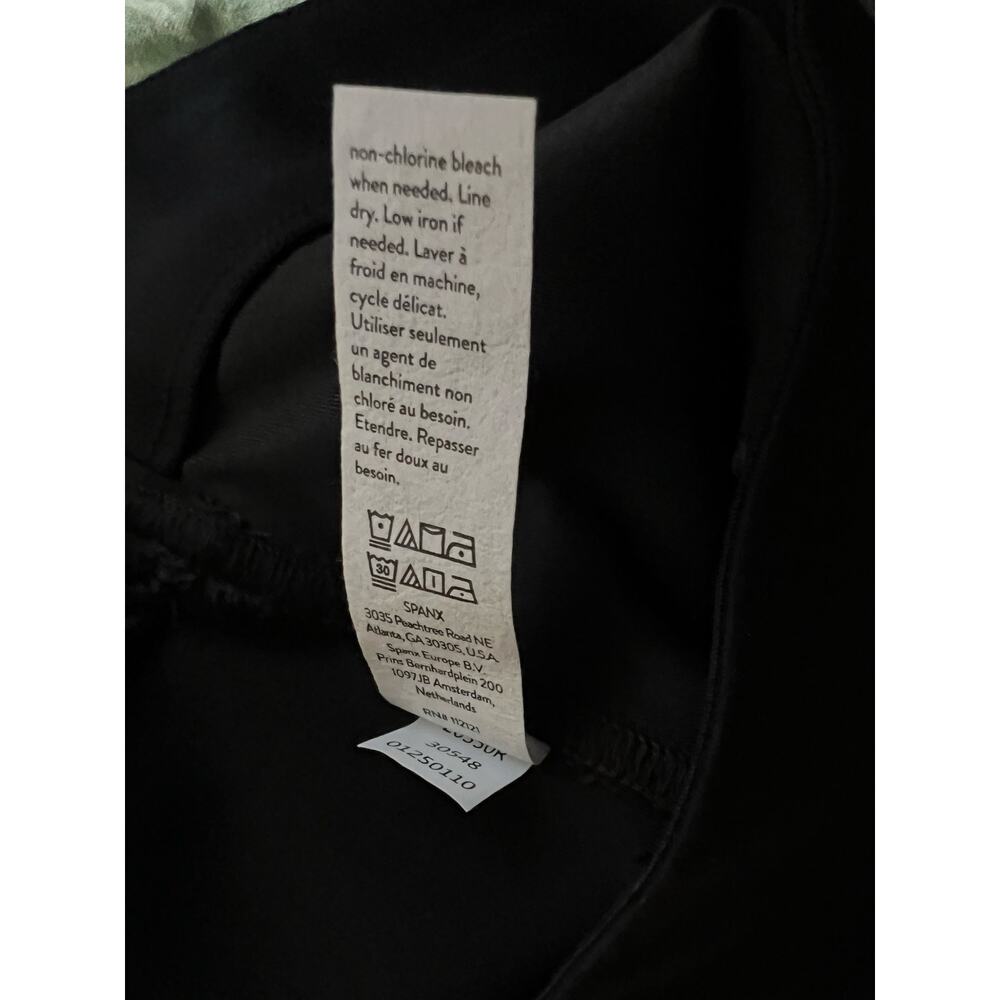 Spanx The Perfect Pant Jogger Classic Black Women's Size Medium Stretch Pockets - Picture 6 of 7